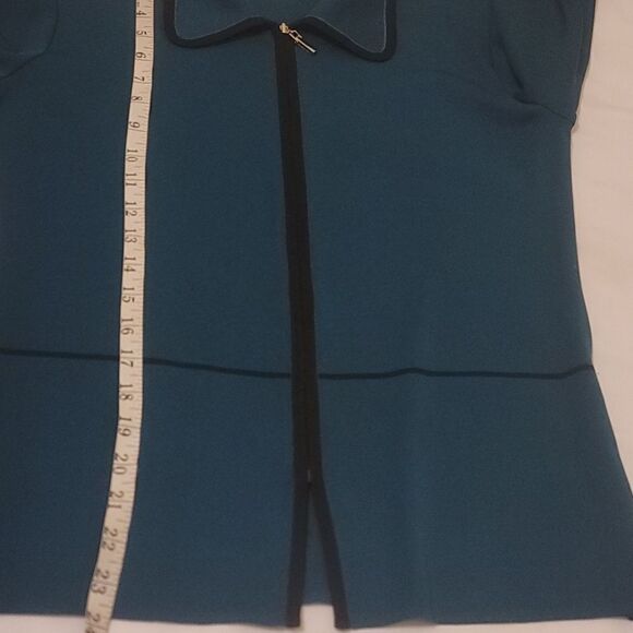 - Exclusively misook 2piece cardigan size xs - Picture 10 of 15